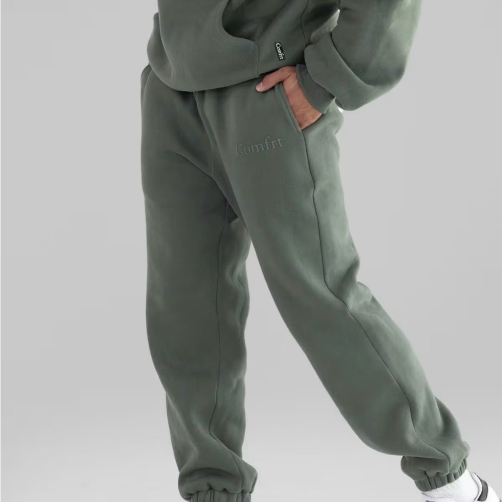 Minimalist Forest Green sweatpants (large) & hoodie (large)